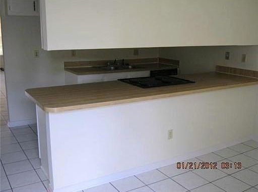 3rd image of 4137 Chateau Blvd APT C