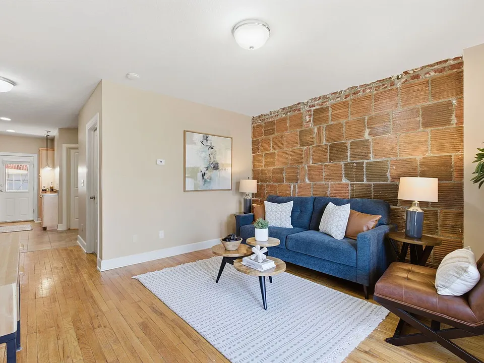 102-108 N 34th St