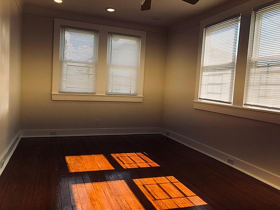 3rd image of 5023 Magnolia St APT A