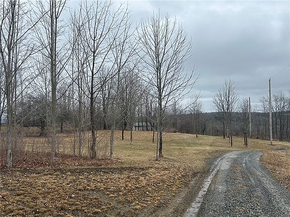 4th image of 1318 Chambers Rd