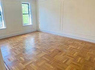 60 Thayer St APT 3D, New York, NY 10040