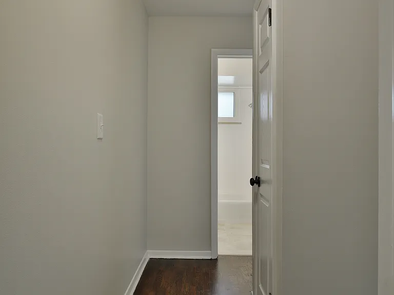 3427 Maize Rd — Photo 19