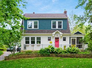 200 W Kenworth Rd, Columbus, OH 43214