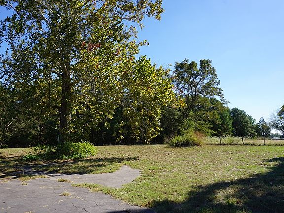 3rd image of County Road 4301 Plainview Rd