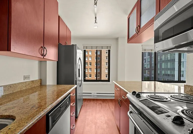 1105 Spring St #712 — Photo 10