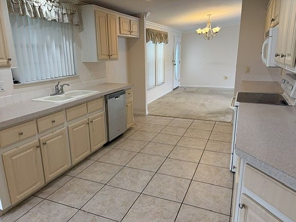 5th image of 9245 Woodstork Dr #1160