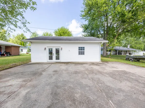 530 Center St, Russells Point, OH 43348