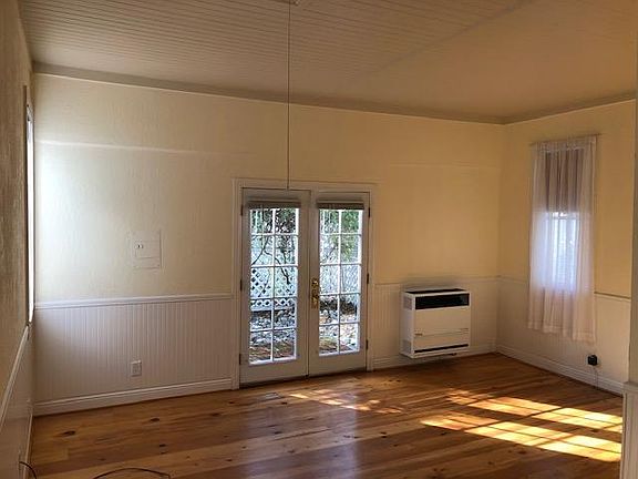2nd image of 207 Los Gatos Blvd