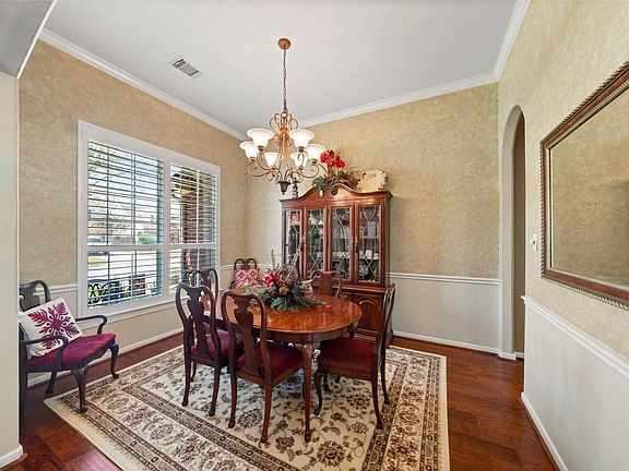 4th image of 6710 Pinetop Glen Ln