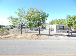 415 E Cottonwood Cove Rd, Searchlight, NV 89046