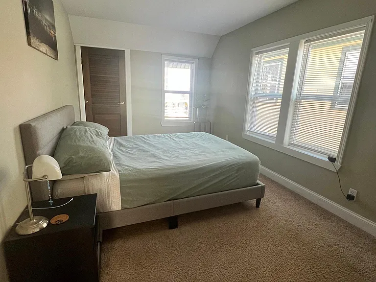 46 Hartsen St #UPPER — Photo 9