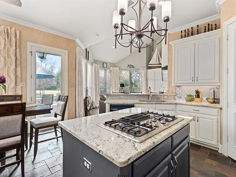 5932 Riverbend Pl — Photo 18