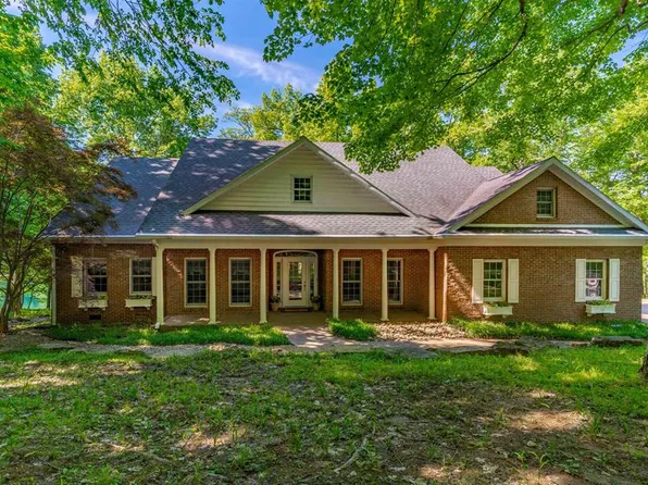 1288 Hunter Blvd, Boonville, IN 47601