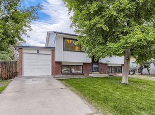 2068 Kenton St, Aurora, CO 80010