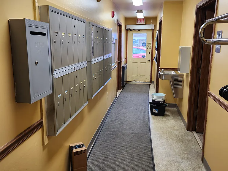 310 E Pine St #12 — Photo 10