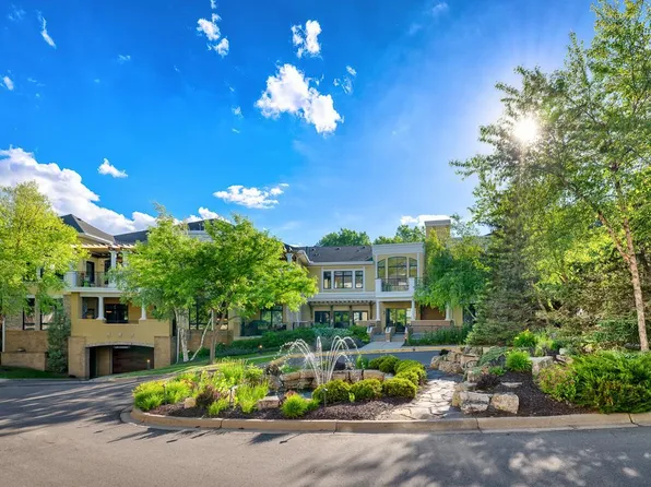 715 Linden St Unit 204, Mendota Heights, MN 55118