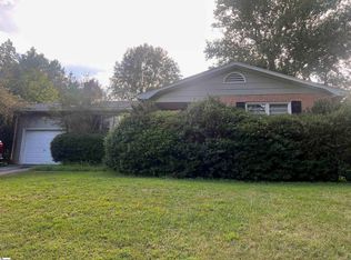 831 Dacusville Hwy, Easley, SC 29640