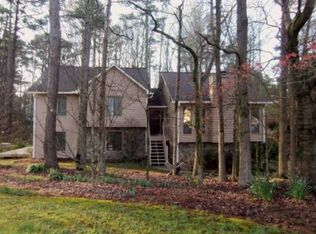 3923 Carriage House Ln, Duluth, GA 30096
