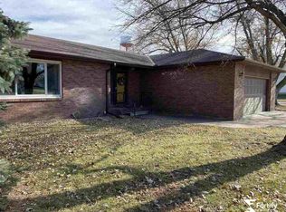 116 S Empire Ave, Exeter, NE 68351
