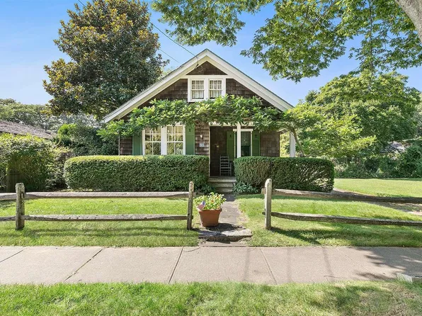 31 Church Street, East Hampton, NY 11937