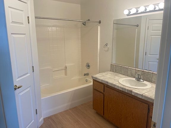 5th image of 3618 W Babcock Ct
