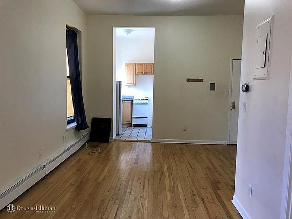 2nd image of 301 Halsey St APT 3