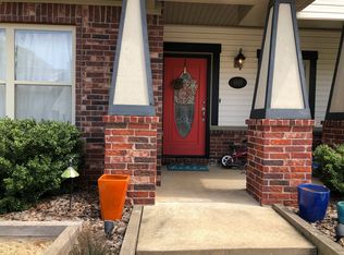 1510 NE Young Ave, Bentonville, AR 72712