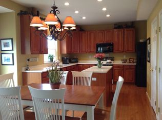 105 Aerial Dr, Canonsburg, PA