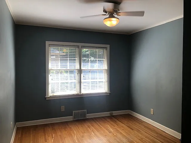 190 Eastland Dr — Photo 12