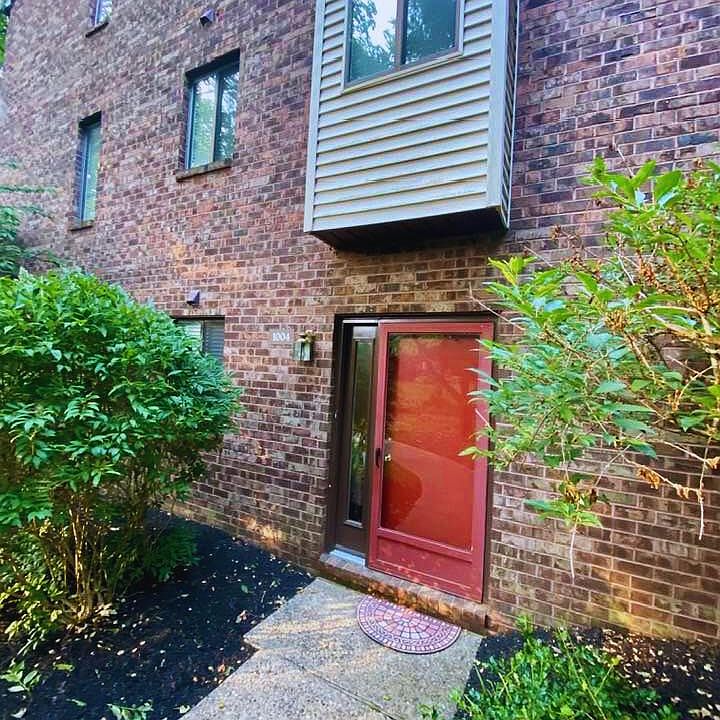 1004 Mountainview Dr, Chesterbrook, PA 19087 Zillow
