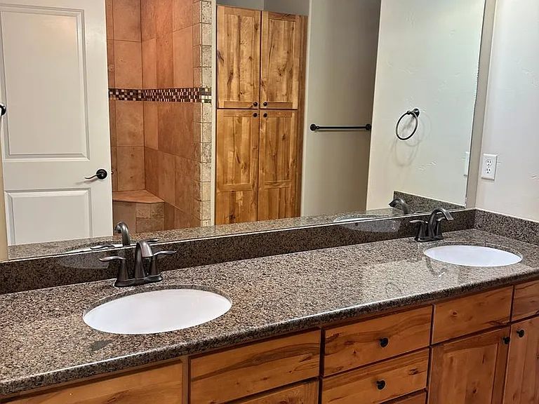418 Enterprise Blvd #22 — Photo 12