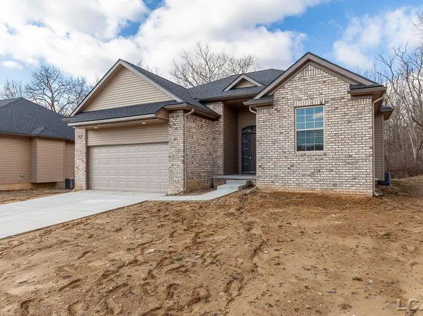 603 Shadow Brooke Ln, Tecumseh, MI 49286