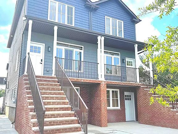 2nd image of 793 Olympia Blvd Floor 1