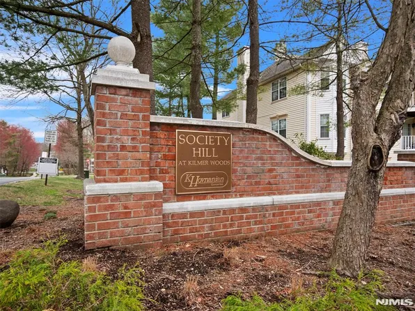 940 Juniper Way, Mahwah, NJ 07430