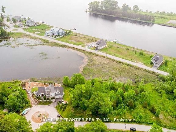 5th image of 15 Swan Ln