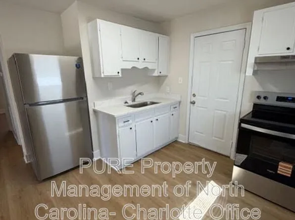 1724 Newland Rd, Charlotte, NC 28216