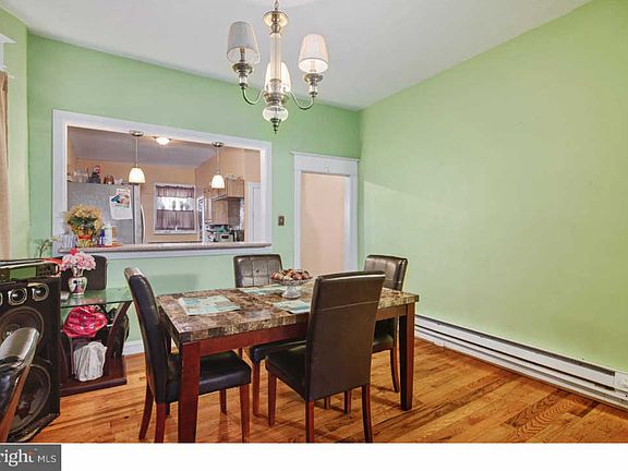 5th image of 621 E Allegheny Ave