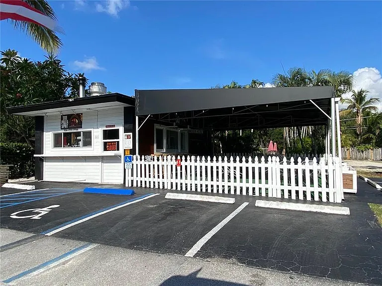 1415 SW 9th St #A — Photo 22