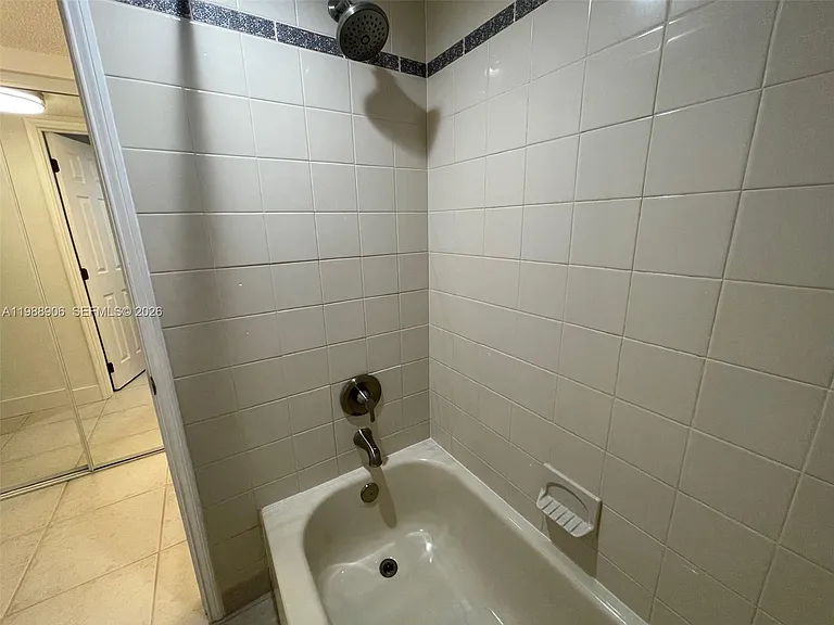9441 Live Oak Pl #209 — Photo 24