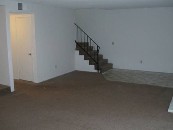 Living Rm to stairs