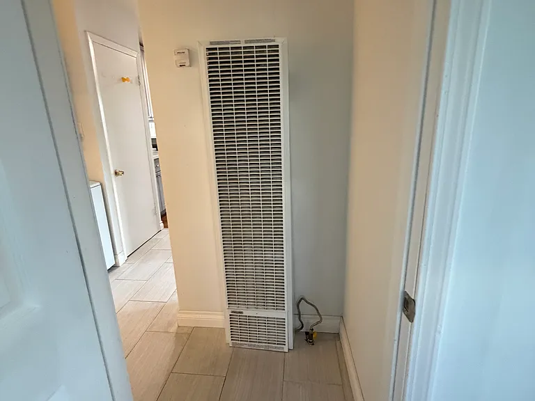 1441 Michigan Ave #2 — Photo 12