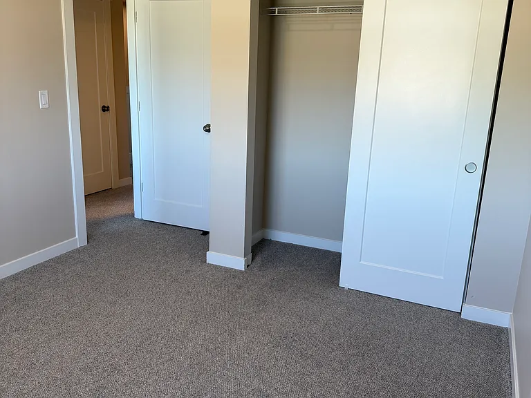 911 W Ted Yao Way #A — Photo 17