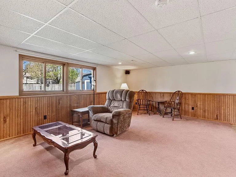 14389 Eveleth Ave — Photo 5