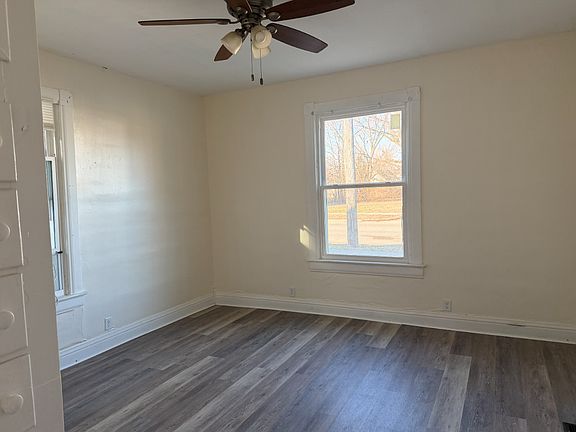5th image of 930 N 11th St