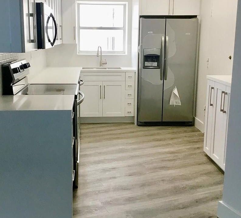 1st image of 6040 Collins Ave