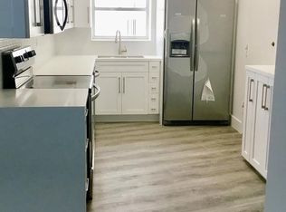 6040 Collins Ave, Miami Beach, FL 33140
