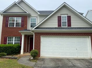 2096 Black Oak Ln, Ellenwood, GA 30294