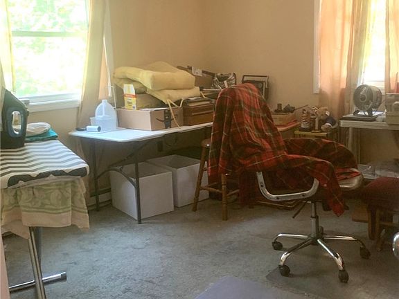 4th image of 3335 Lisk Rd