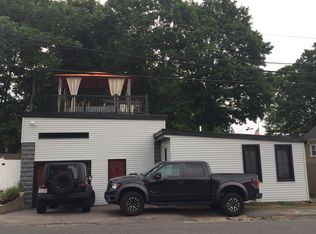 6 Vine St, Saugus, MA 01906