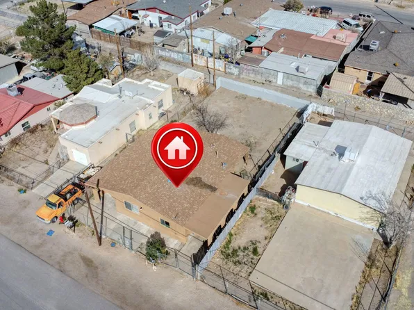 604 1st St, Anthony, NM 88021